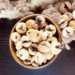 تصویر انجیر خشک با کیفیت بالا از محصولات شرکت آسا، مناسب برای خرید عمده و صادرات