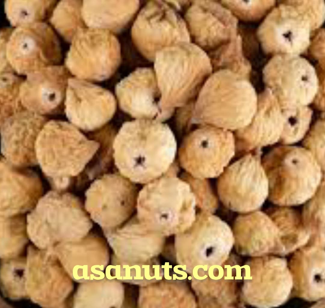 انجیر خشک دهان بسته استهبان با رنگ طلایی و بافت طبیعی